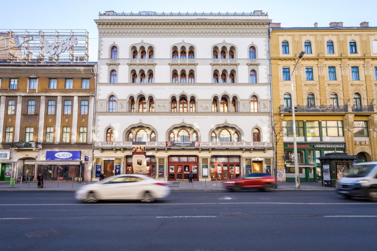 Bpr R20 Studio Home With A/C Budapest Bagian luar foto