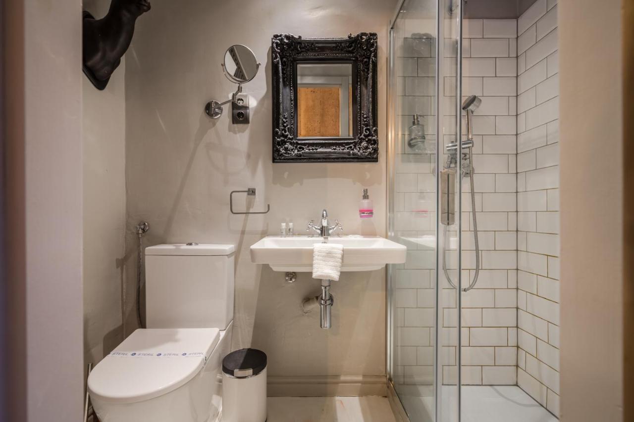 Bpr R20 Studio Home With A/C Budapest Bagian luar foto